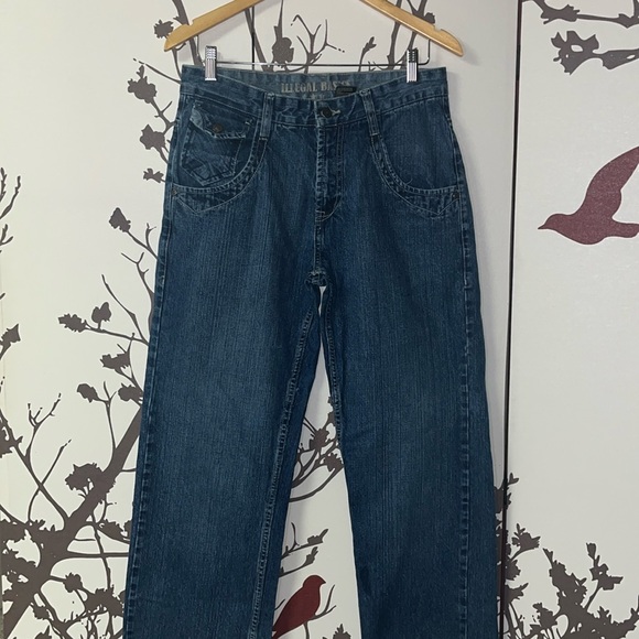 ILLEGAL BASICS VINTAGE Size 30 Men’s Jeans Straight Leg $75 - Picture 2 of 13